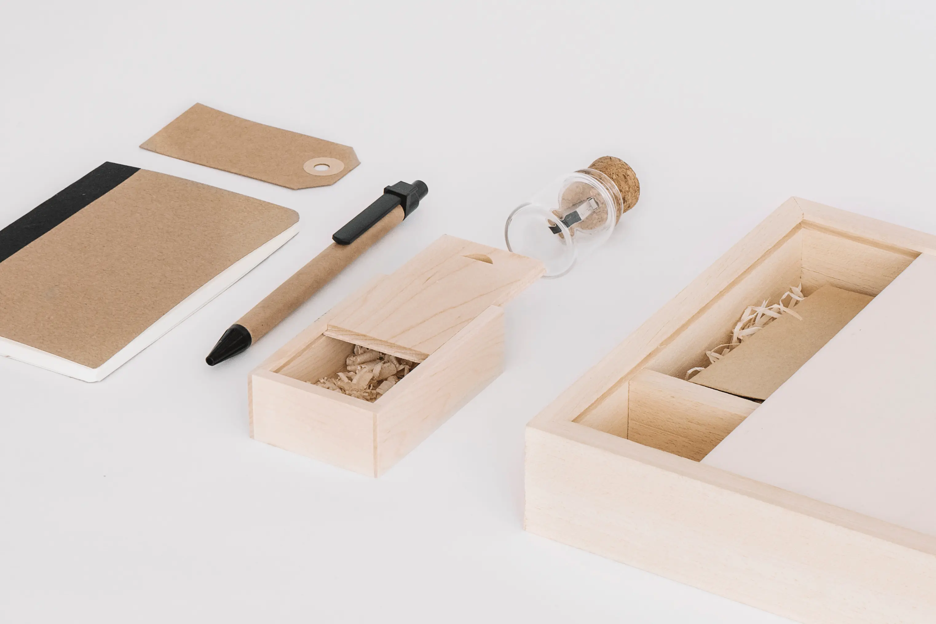 kraft-paper-office-supplies
